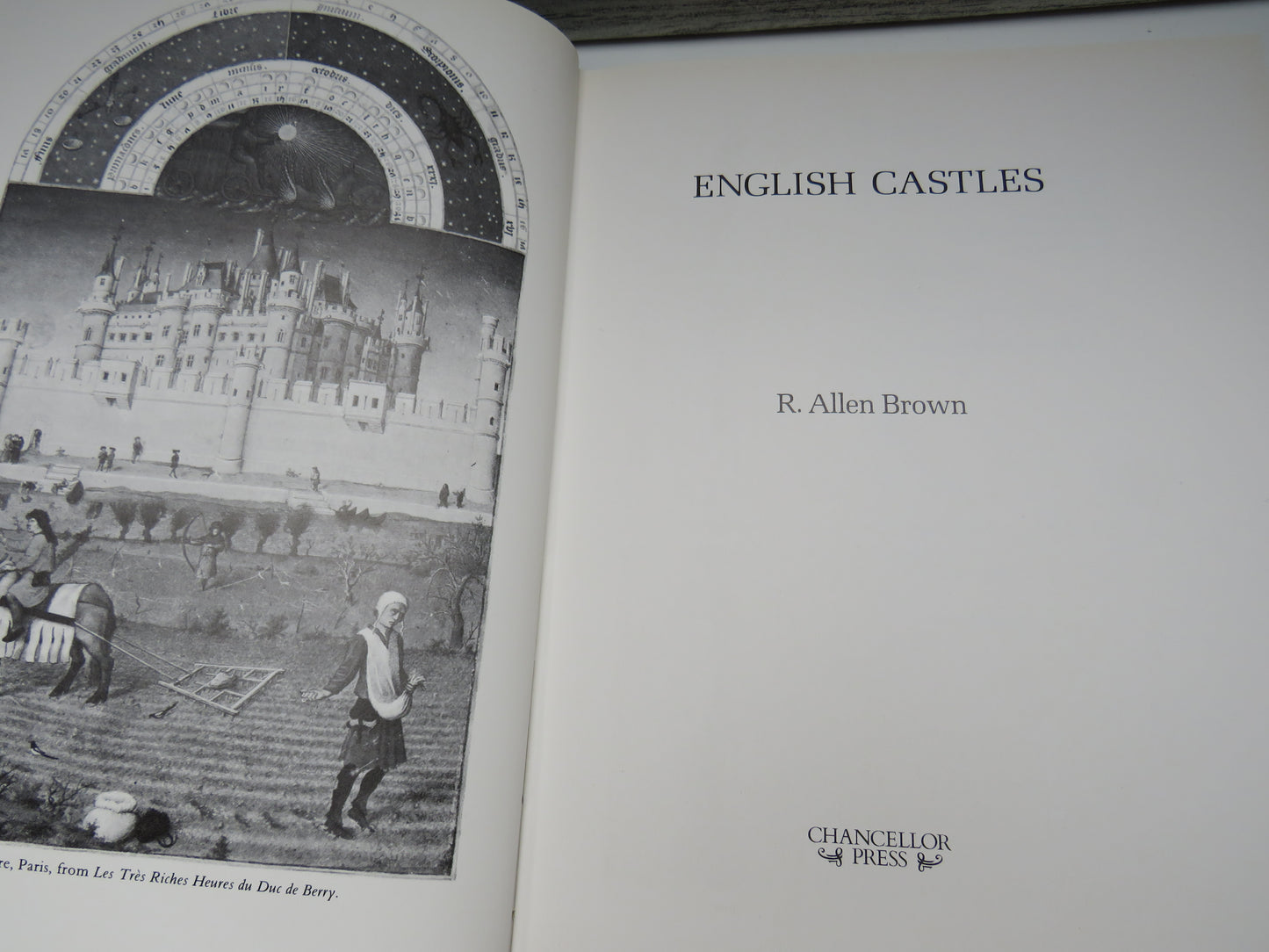 English Castles By R. Allen Brown 1970