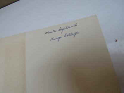 The Seventeenth Century Background Studies In The Thought of the Age In Relation To Poetry and Relig book image 2