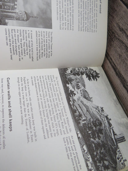 Castles By R J Unstead 1970