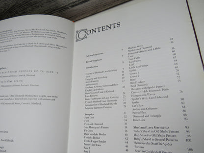 The Art of Shetland Lace by Sarah Don, 1980 book image 4