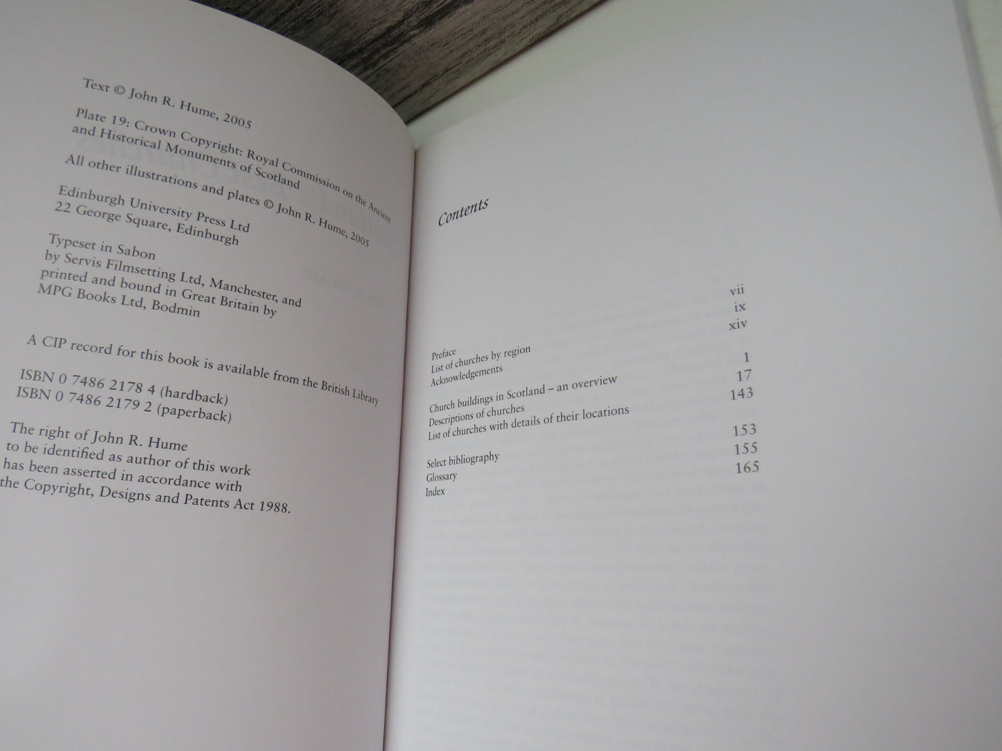 Scotland's Best Churches By John R. Hume 2005