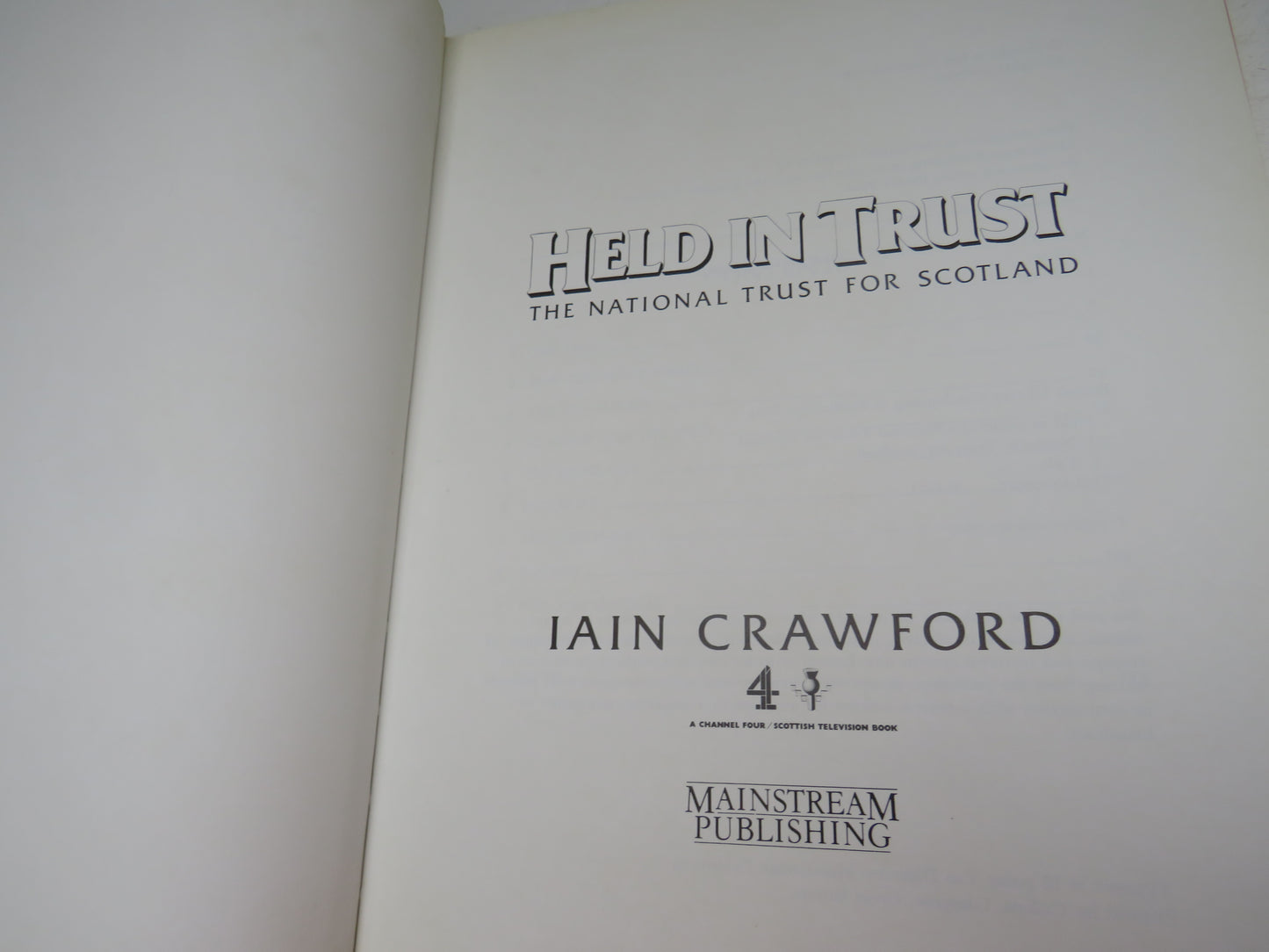 Held In Trust The National Trust For Scotland By Iain Crawford 1986