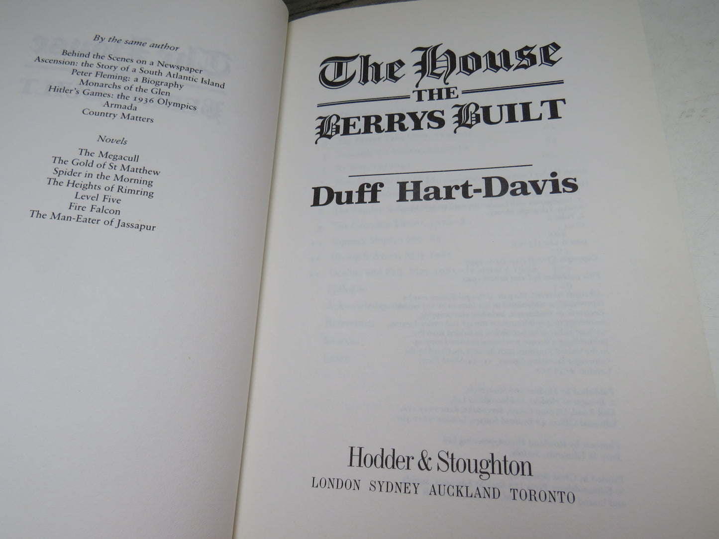 The House The Berrys Built By Duff Hart-Davis 1990