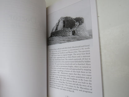 Dolly Doctor Pictures of Bygone Island Life 2009 book image 4