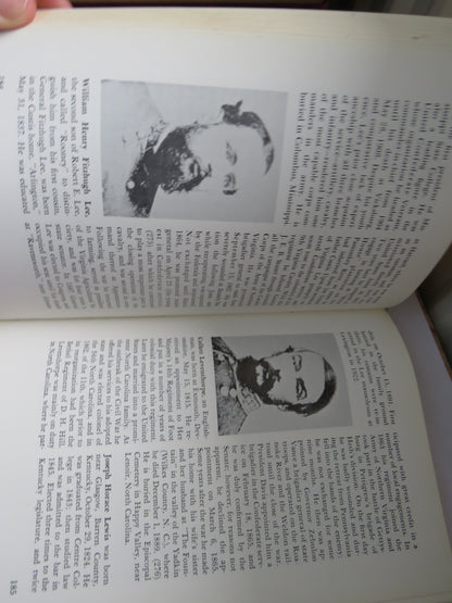 Generals In Gray Lives of the Confederate Commanders By Ezra J. Warner 1970 book image 5