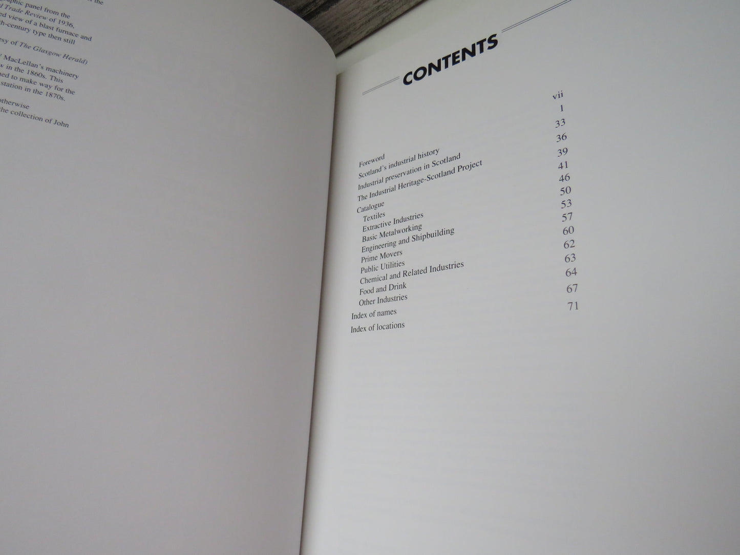 Scotland's Industrial Past An Introuduction To Scotland's Industrial History With A Catalogue of Preserved Material By John R Hume 1990