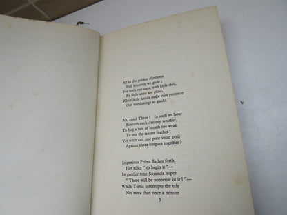 Alice's Adventures In Wonderland and Through The Looking-Glass By Lewis Carroll book image 4