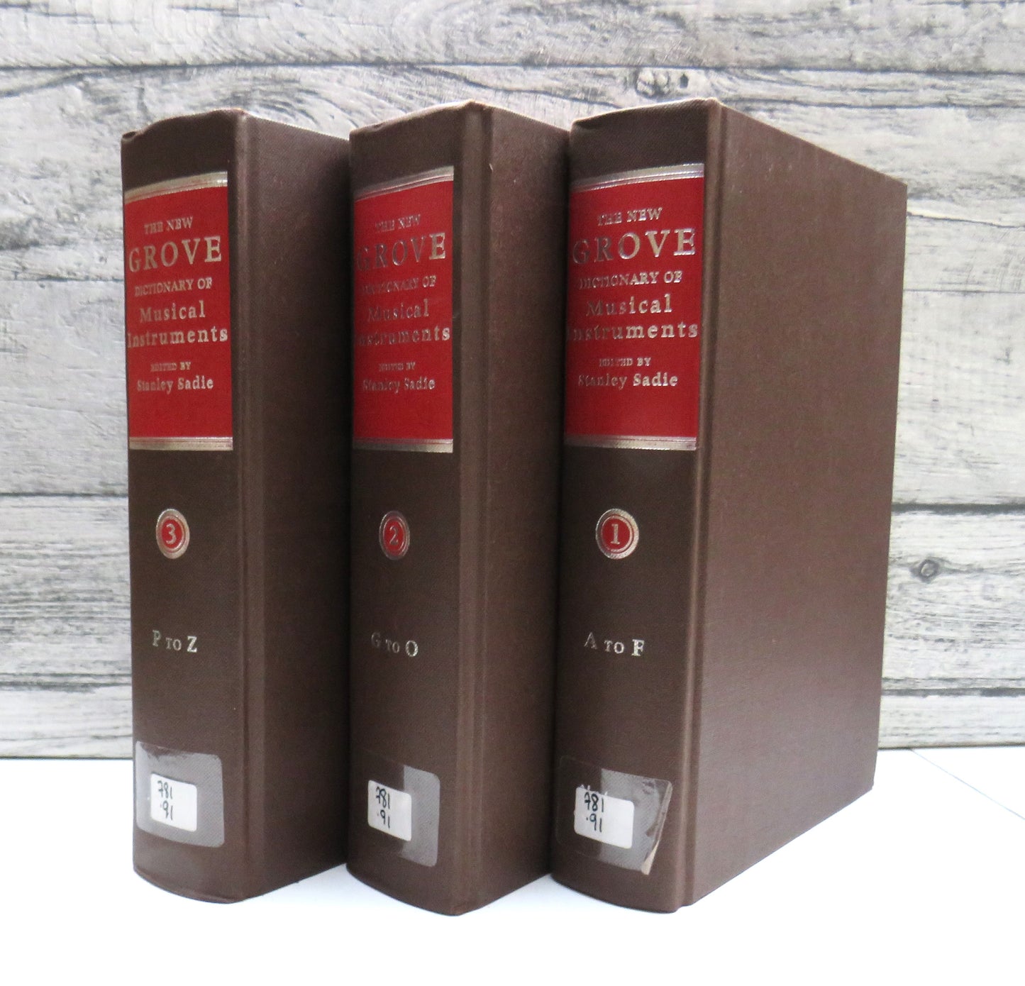 The New Grove Dictionary of Musical Instruments Volume 1 - 3 1987 book front cover