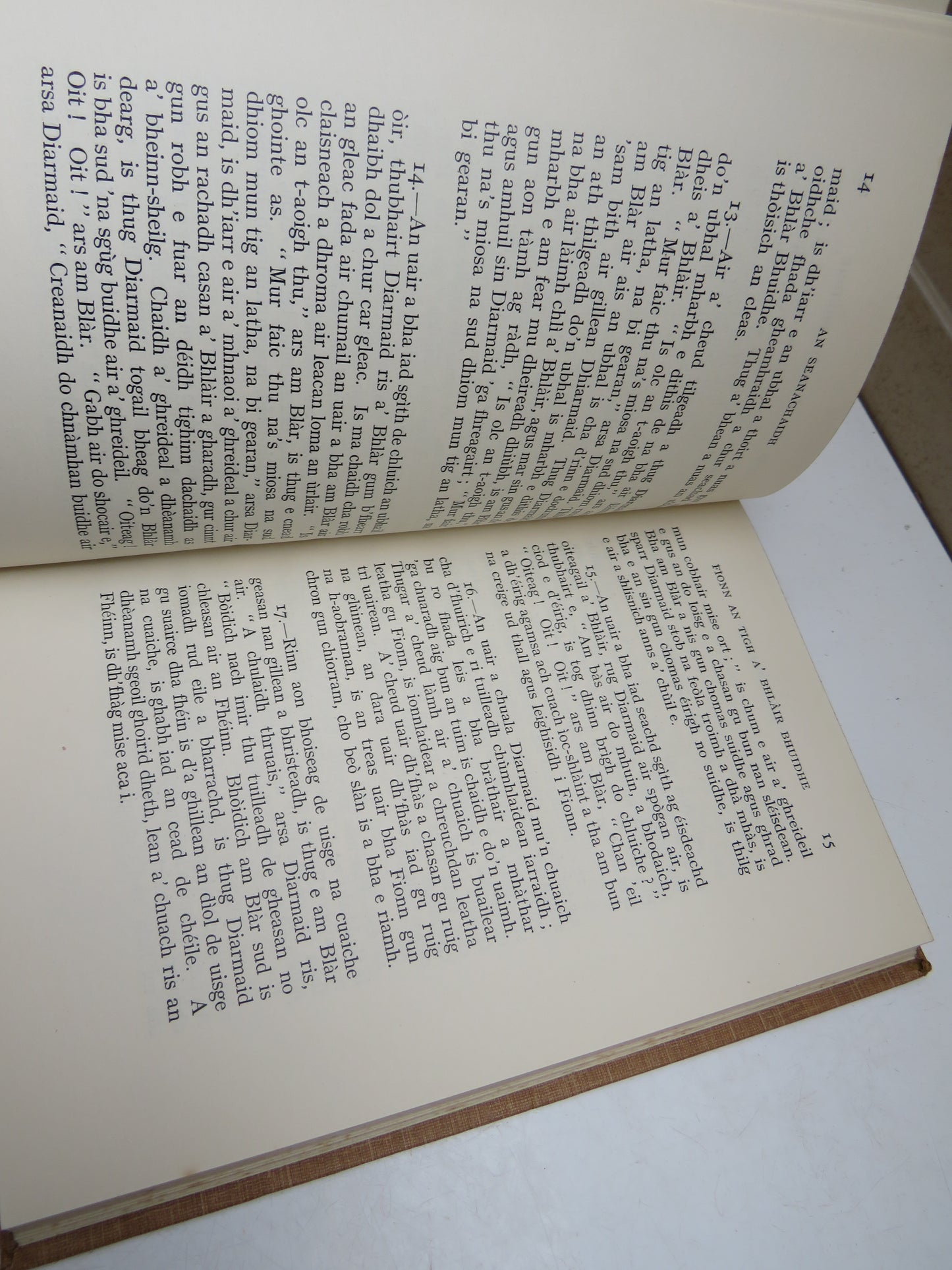 An Seanachaidh Leabhar Leughaidh Gaidhlig Air A Dheasachadh Le Lachlann Macfhionghuin 1936