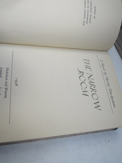 The Narrow Room A Novel By Shirley Darbyshire 1938