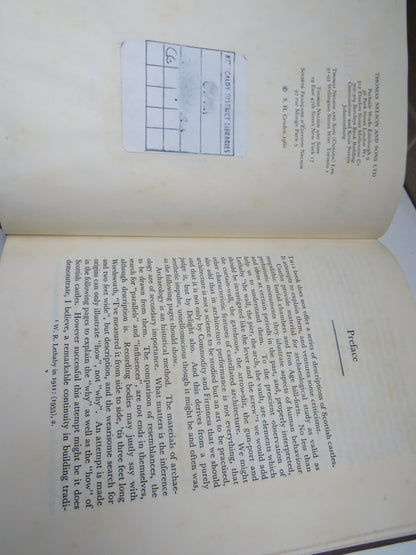 The Scottish Castle By Stewart Cruden 1960 book image 4