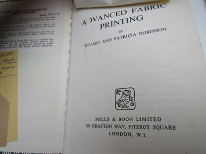 Advanced Fabric Printing By Stuart and Patricia Robinson 1962 book image 3