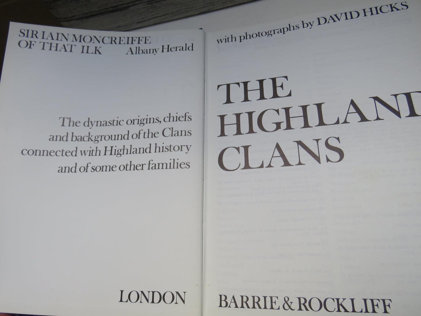 The Highland Clans By Sir Iain Moncreiffe of the Ilk, Albany Herald 1967