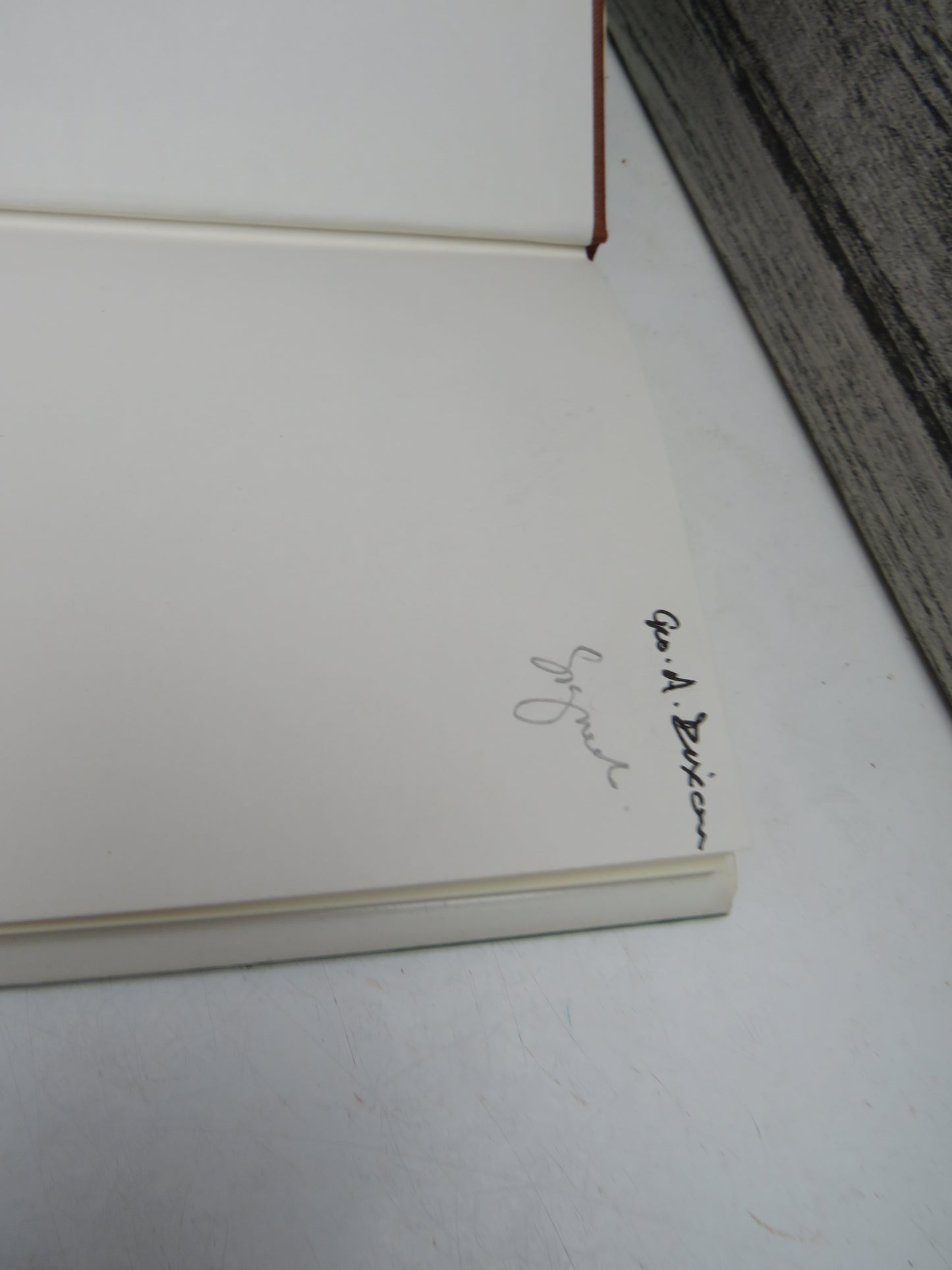 A Childhood In Scotland By Christian Miller 1982 Author Signed