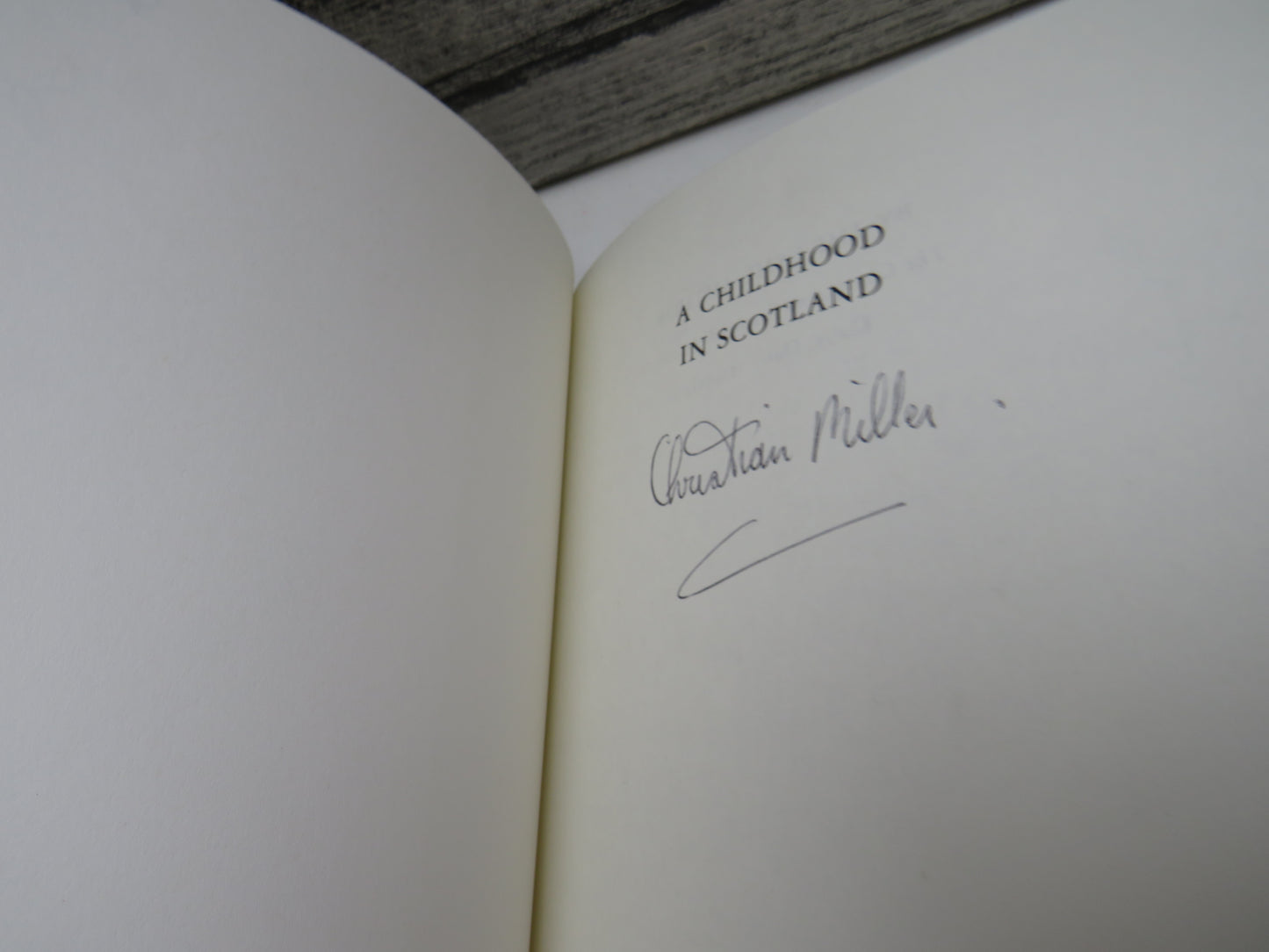 A Childhood In Scotland By Christian Miller 1982 Author Signed