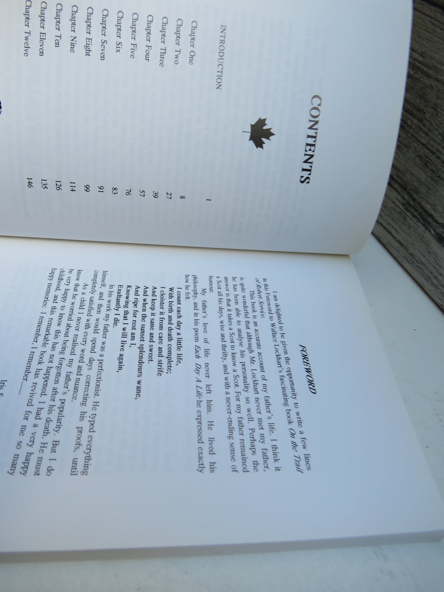 On The Trail of Robert Service By G. W. Lockhart 1991