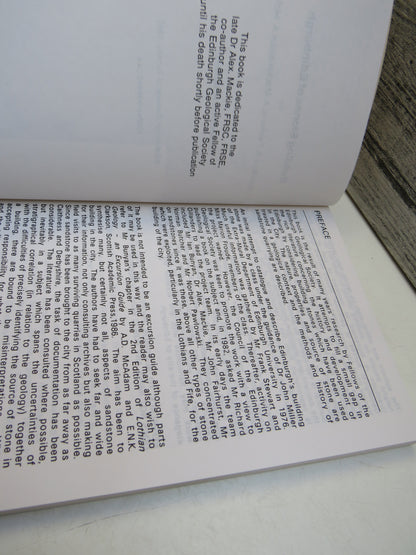 Building Stones of Edinburgh By I.T. Bunyan, J.A. Fairhurst, A .Mackie and A.A. McMillan 1987 book image 5
