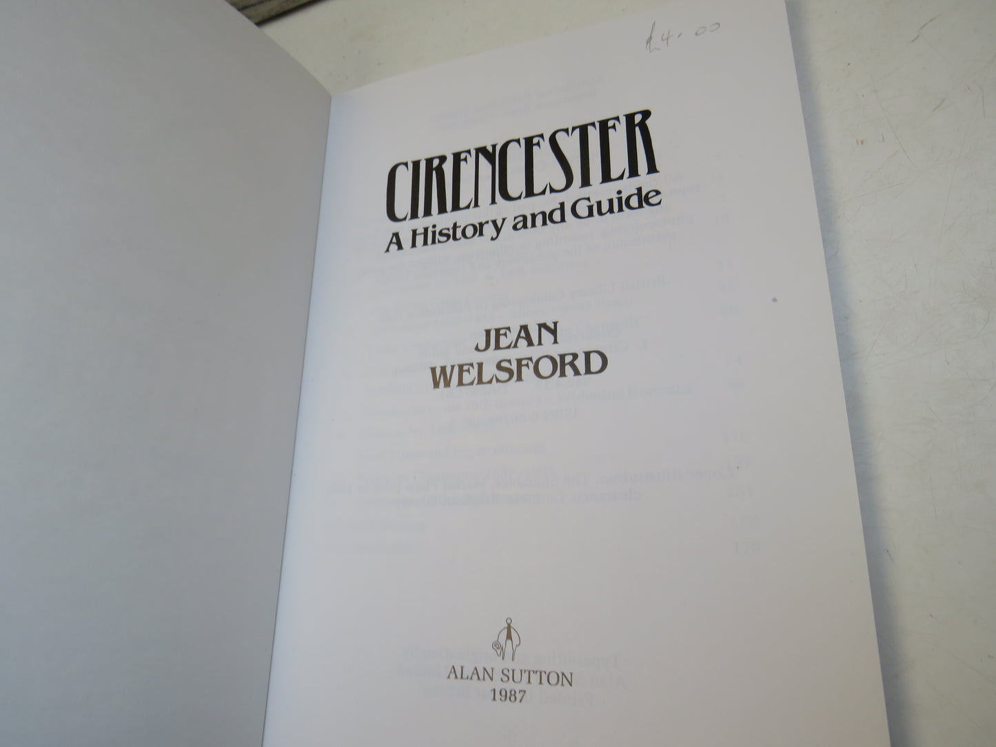 Cirencester A History and Guide By Jean Welsford 1987