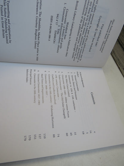 Cirencester A History and Guide By Jean Welsford 1987 book image 4