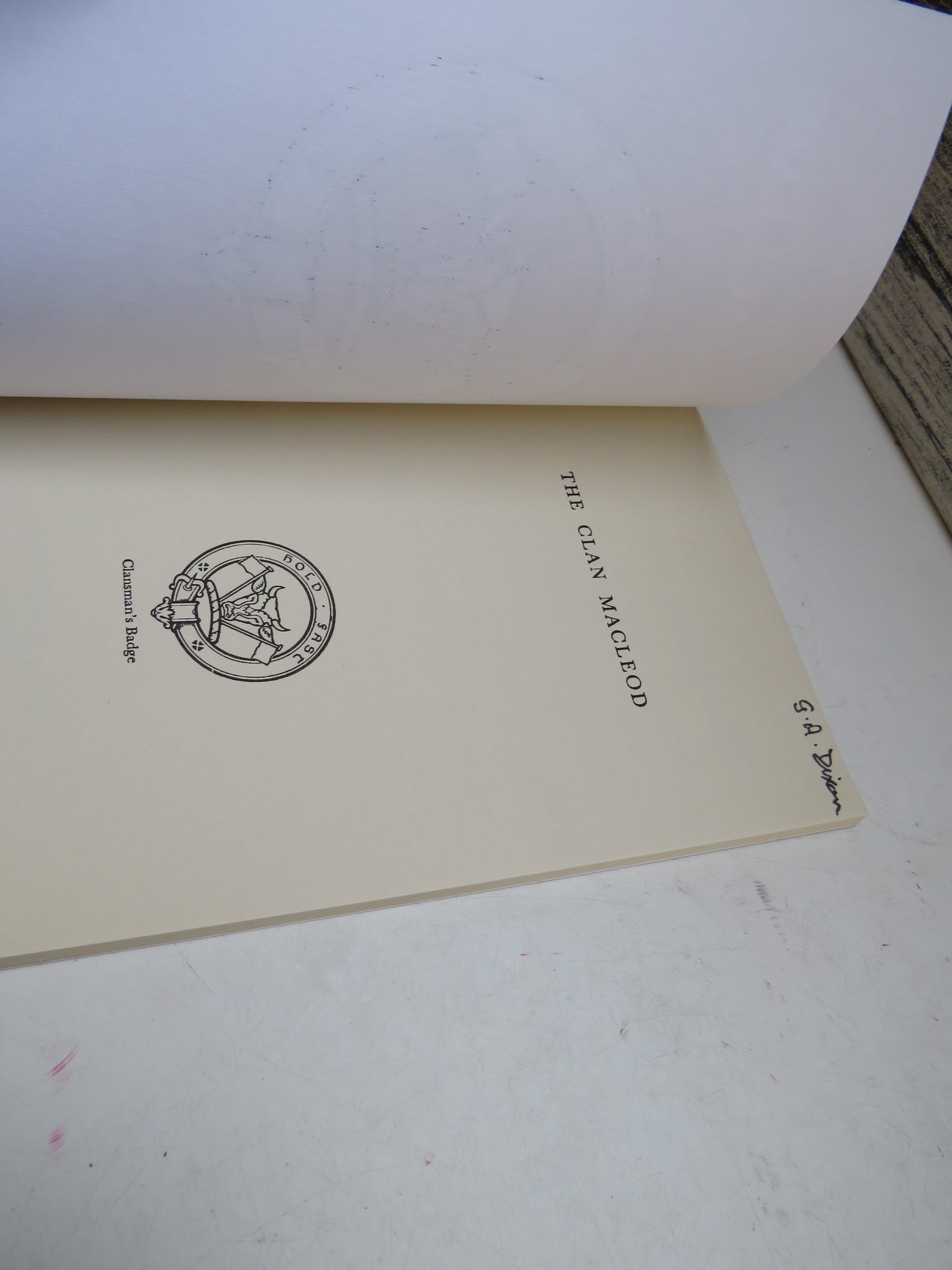 The Clan MacLeod By I.F. Grant 1984