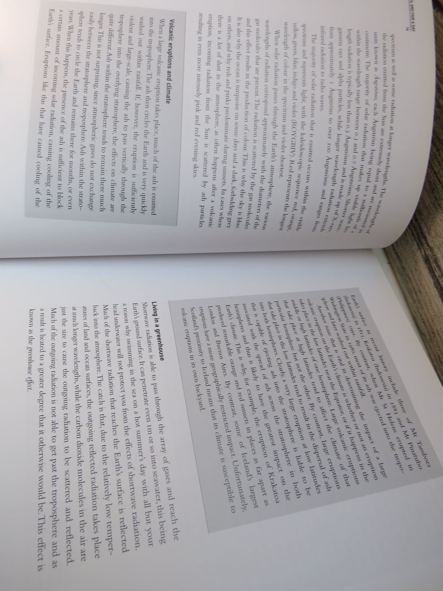 So Foul and Fair A Day A History of Scotland's Weather and Climate By Alastair Dawson 2009