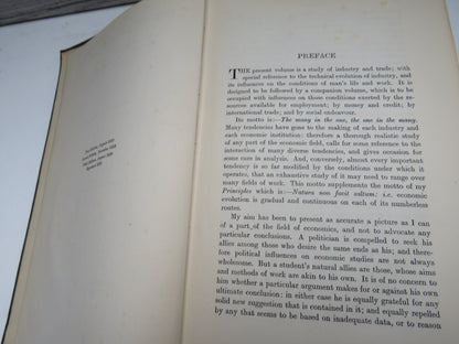 Industry and Trade By Alfred Marshall 1921