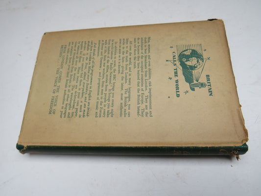 Cricket Country By Edmund Blunden 1945