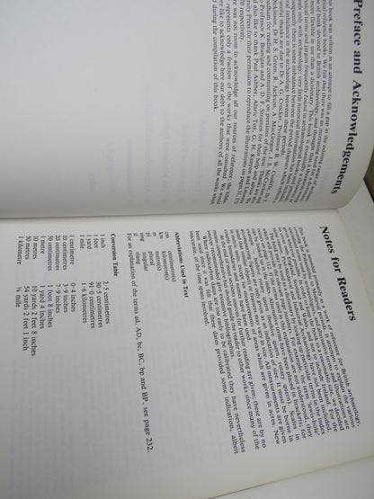 A Thesaurus of British Archaeology By Lesley Adkins & Roy A. Adkins 1982 book image 4