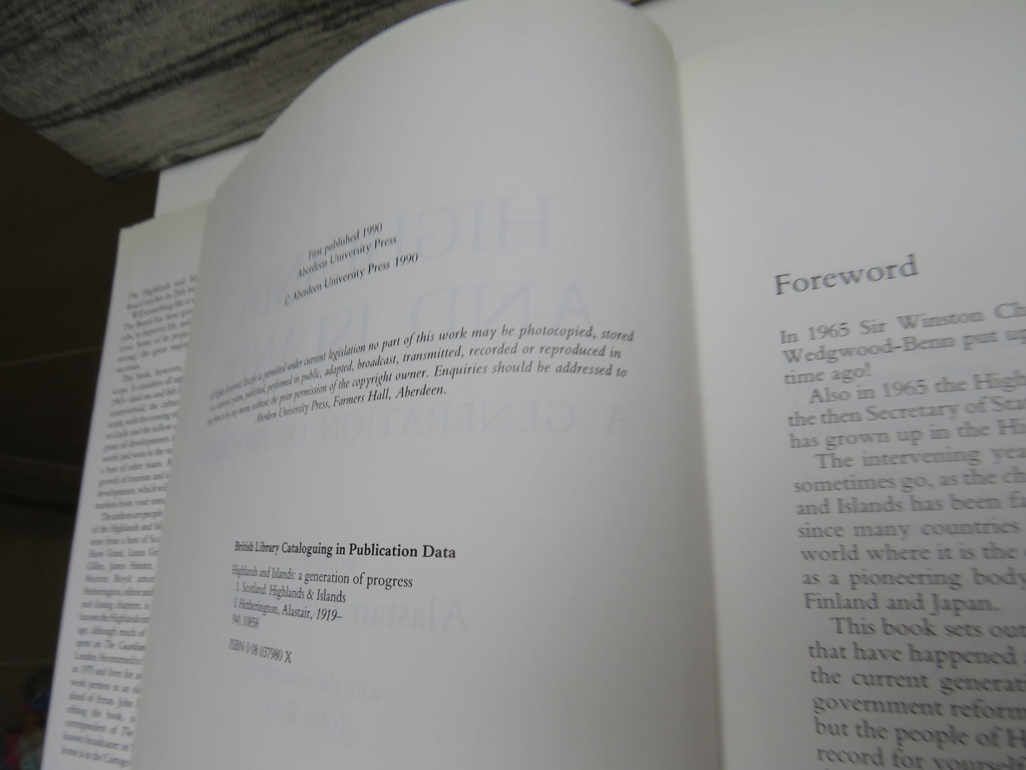 Highlands and Islands A Generation of Progress Edited By Alastair Hetherington 1990