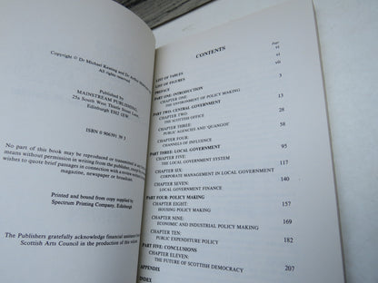 The Government of Scotland By Dr Michael Keating. Dr Arthur Midwinter 1983 book image 5