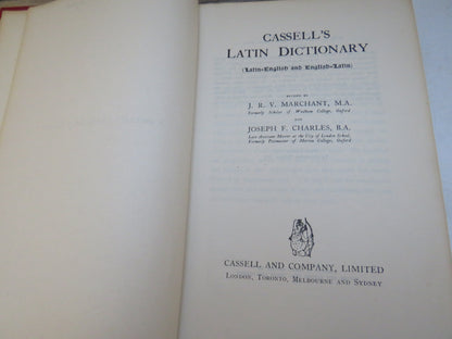Cassell's Latin Dictionary (Latin-English and English-Latin) 1957