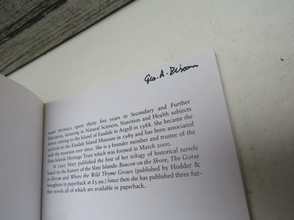 Easdale, Belnahua, Luing & Seil: The Islands That Roofed The World By Mary Withall 2001