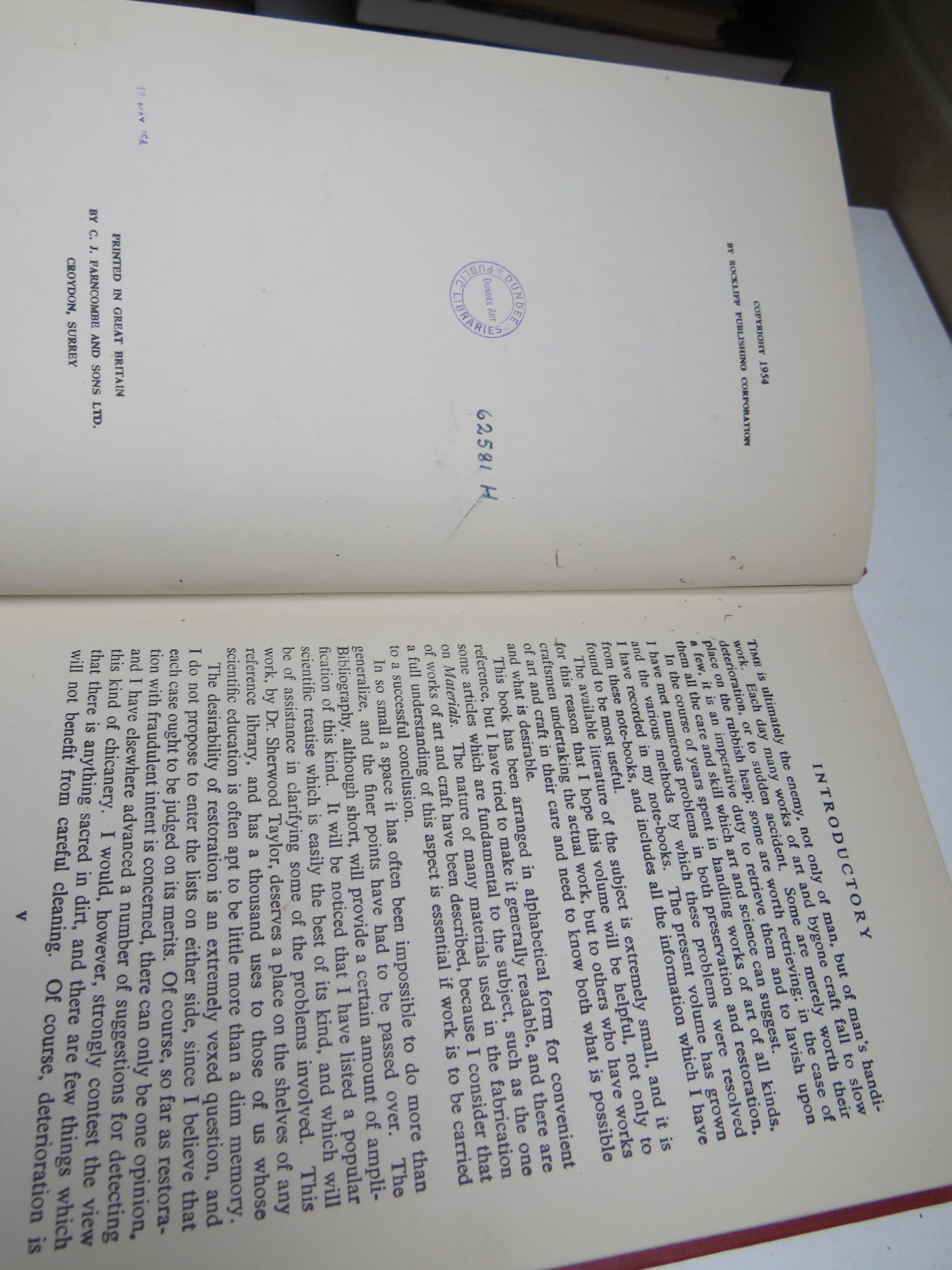 The Art and Antique Restorers Handbook A Dictionary of Materials and Processes Used In The Restoration & Preservation of All Kinds of Works of Art By George Savage 1954