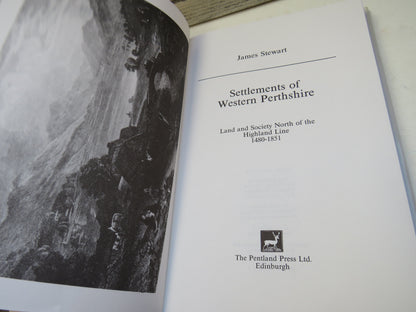 Settlements of Western Perthshire Land and Society North of The Highland Line 1480-1851 By James Ste book image 5