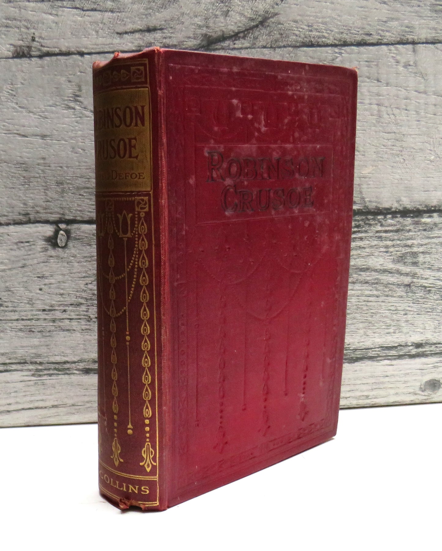 Robinson Crusoe By Daniel Defoe Illustrated By J. Finnemore