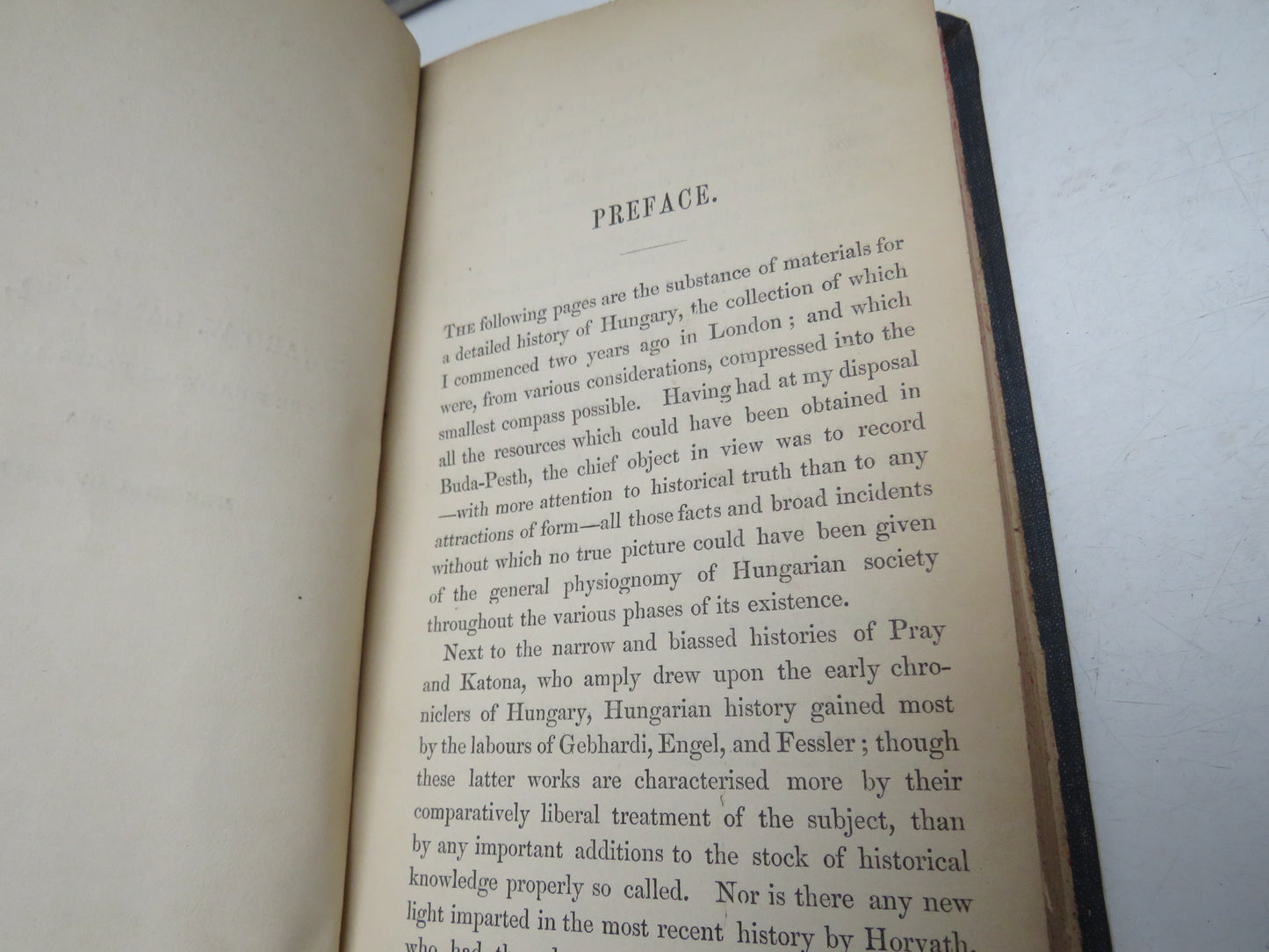 Hungary Past and Present Embracing Its History From The Magyar Conquest To The Present Time By Emeric Szabad 1854