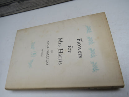Mrs Harris Goes To New York By Paul Gallico 1960