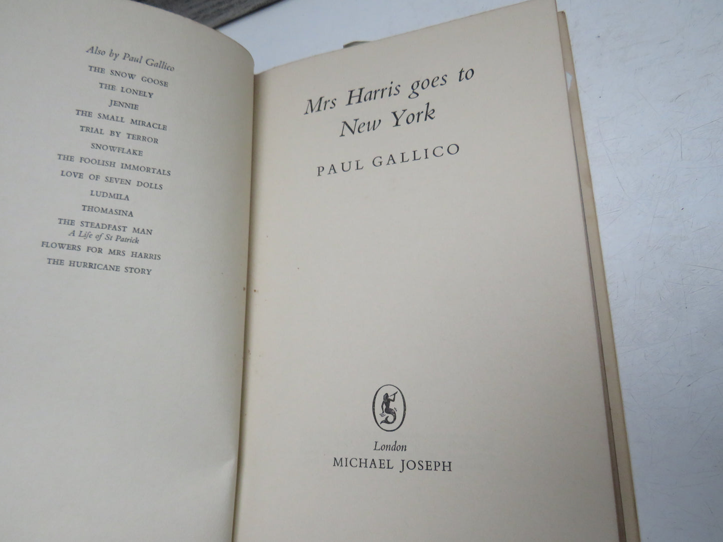 Mrs Harris Goes To New York By Paul Gallico 1960