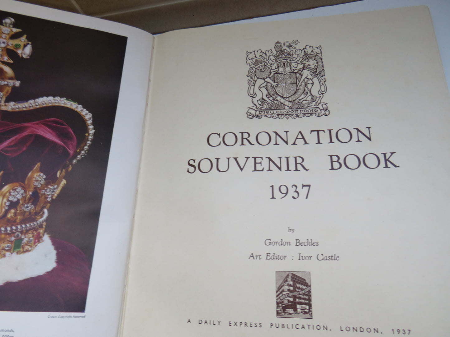 Coronation Souvenir Book 1937 By Gordon Beckles
