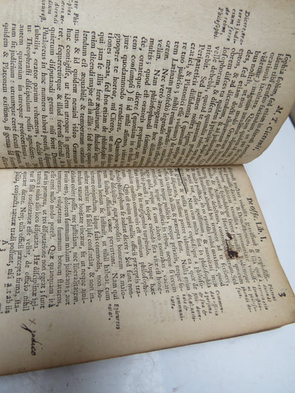De Officiis M. Tullii Ciceronis Libri III Item, De Amicitia: De Seneitate: Paradoxa: & De Somnio Sci book image 3