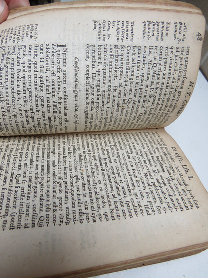 De Officiis M. Tullii Ciceronis Libri III Item, De Amicitia: De Seneitate: Paradoxa: & De Somnio Sci book image 5