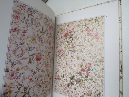The Victoria and Albert Colour Books - Rococo Silks 1988 book image 5