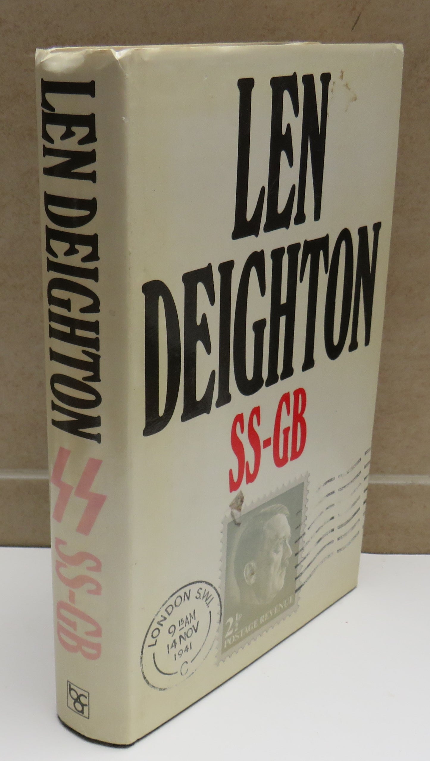 SS-GB Nazi-Occupied Britain 1941 By Len Deighton 1978