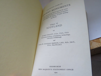 Illustrated Guide To Ancient Monuments Volume IV Scotland By Stuart Piggott 1970 book image 3