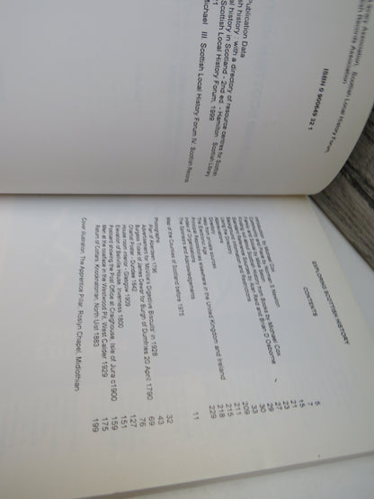 Exploring Scottish History With A Directory of Resource Centres For Scottish Local and National History In Scotland 1999