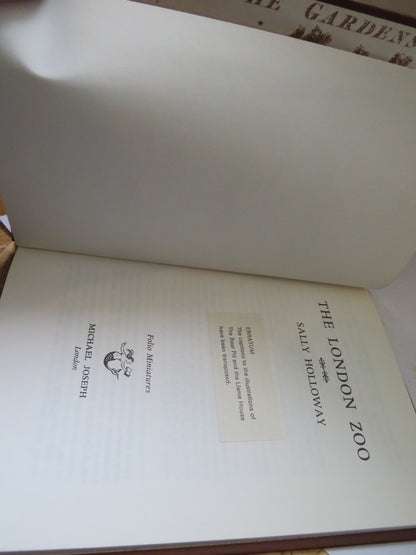 The London Zoo By Sally Holloway 1976 book image 3