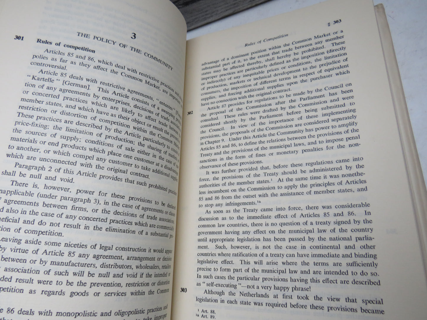 Common Market Law Texts and Commentaries By Alan Campbell and Dennis Thompson 1962