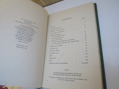 Illustrated Guide to Ancient Monuments in the Ownership or Guardianship of The Ministry of Works, Vo book image 4