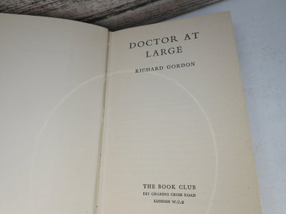 Doctor At Large By Richard Gordon