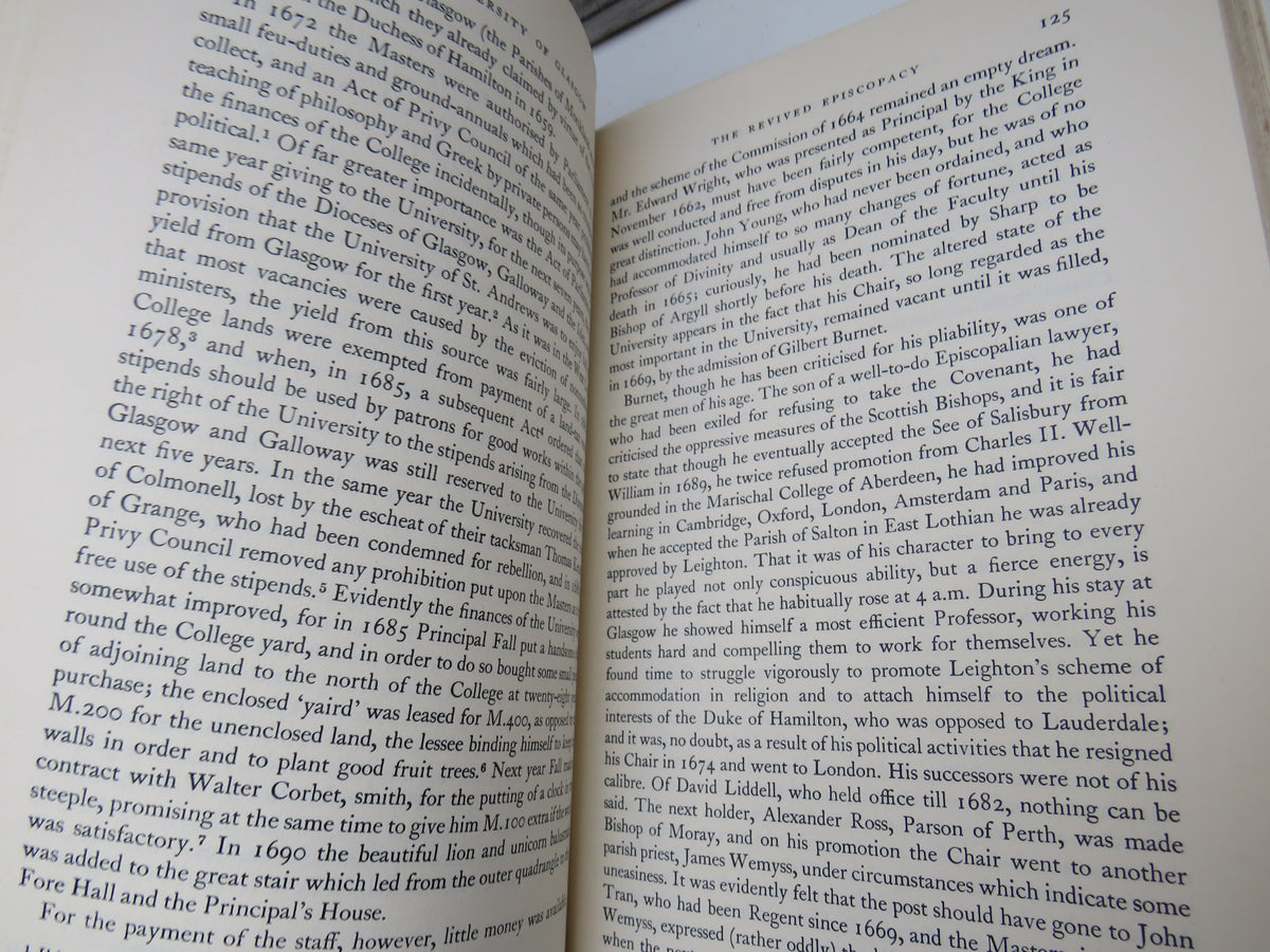 The University of Glasgow 1451-1951 A Short History By J. D. Mackie 1954